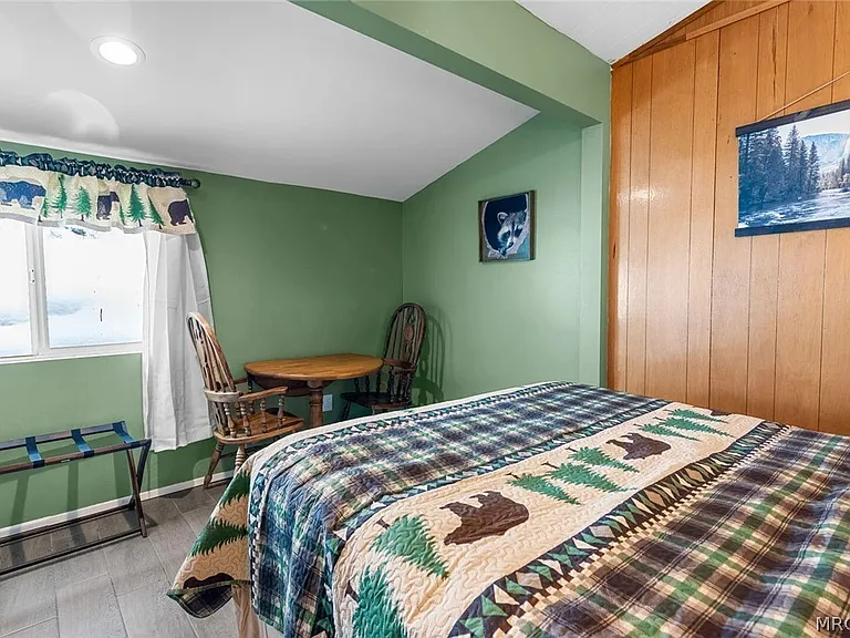 545 Highland Rd — Photo 19
