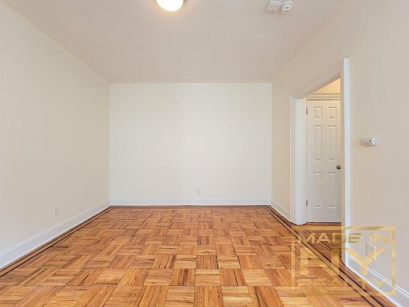 5th image of 31-49 29th St #C-1