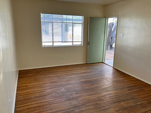 5th image of 504 Princeton Dr SE #3