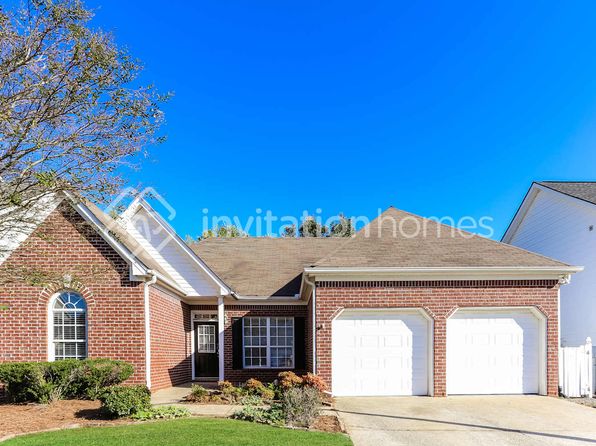 55 Lakebrooke Ln