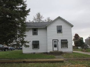 510 Paddock Ave, Ashton, IL 61006