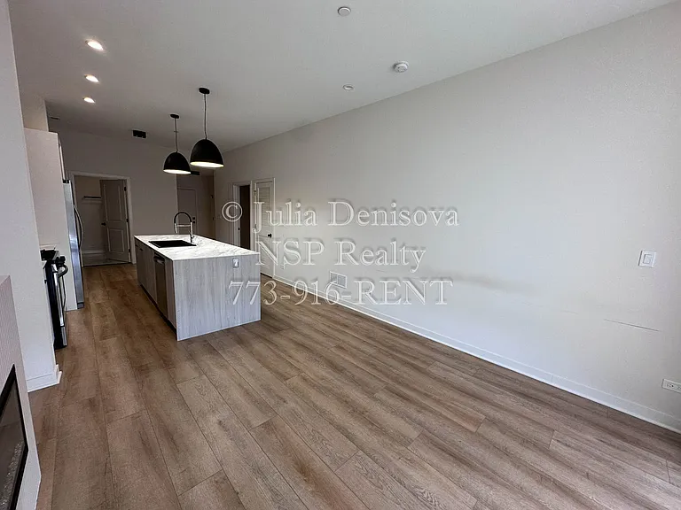 6340-403 W Belmont Ave — Photo 8