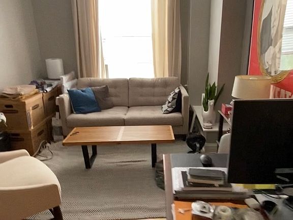3rd image of 309 W 78th St #4F