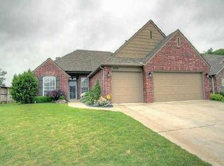 4720 S Poplar Ave W, Broken Arrow, OK 74011