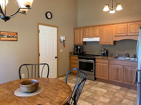 2nd image of 1106 N Dorothy Dr
