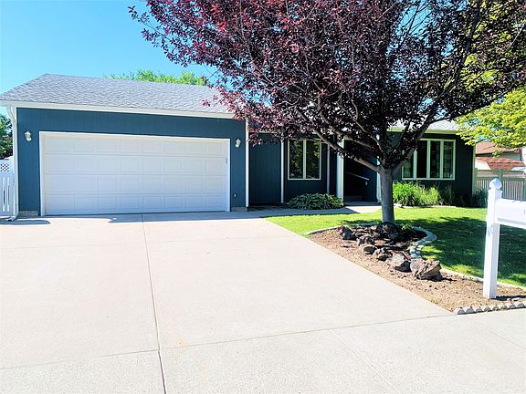 2nd image of 616 Coyote Ln