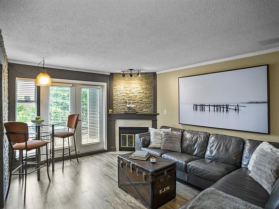 4th image of 74 Miner St #112