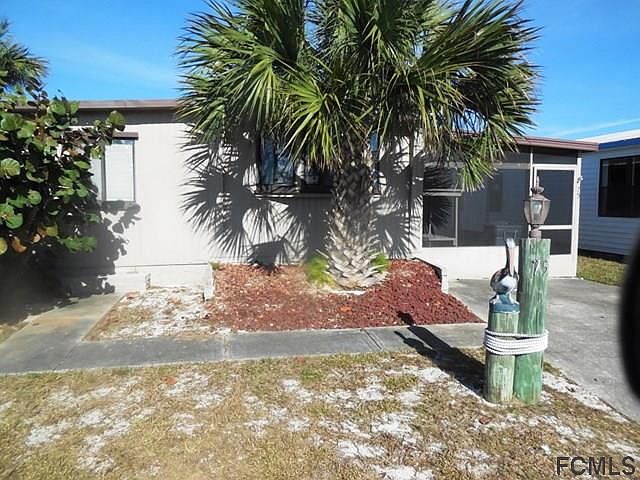 1st image of 75 Merrimac Dr