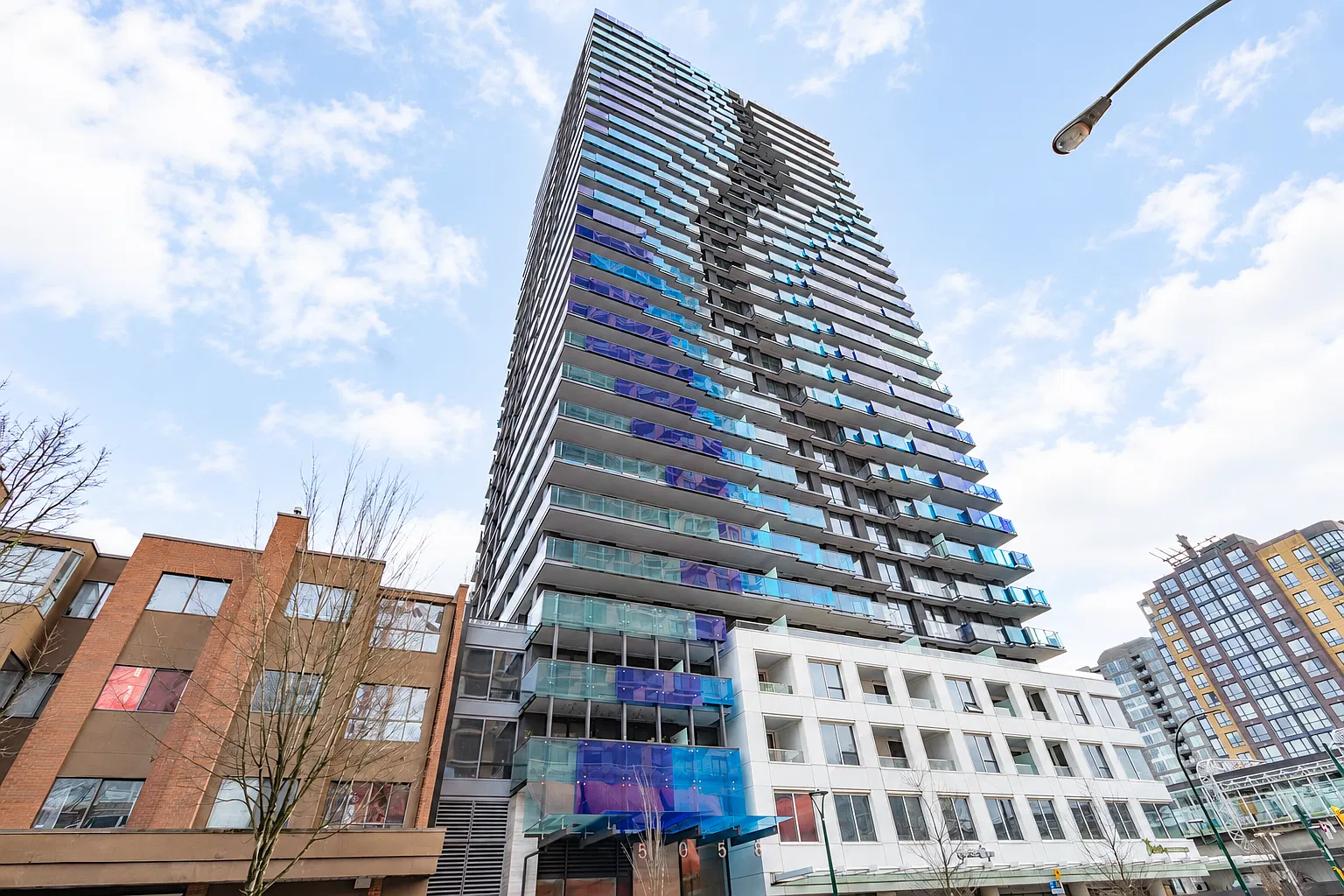 1 bed, 440 sqft, $2,200 — Photo 1