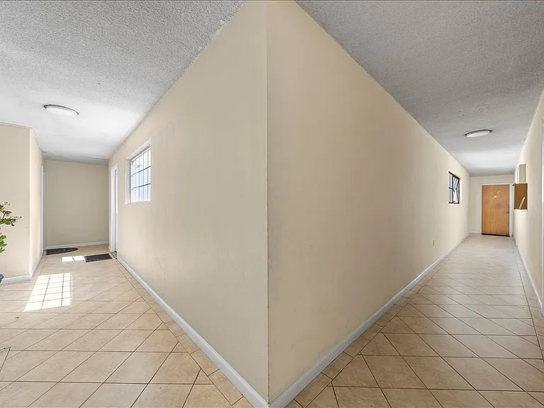 280 Howland St #303 — Photo 6
