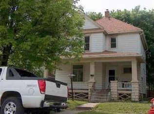 1710 Ripley St, Davenport, IA 52803