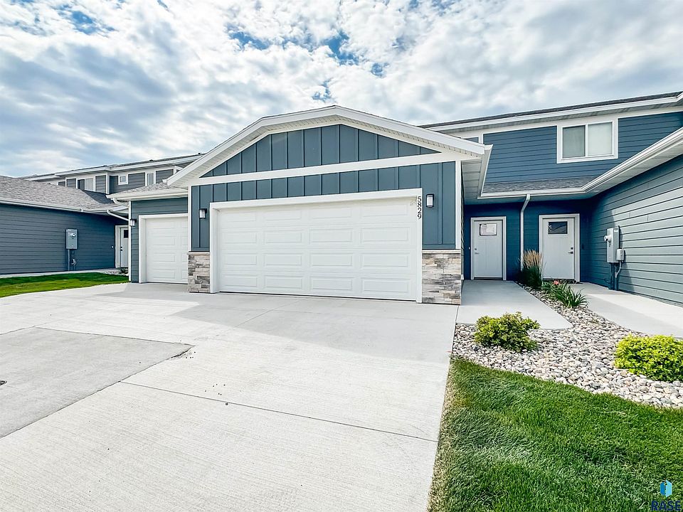 1st image of 5829 S Whisper Creek Pl