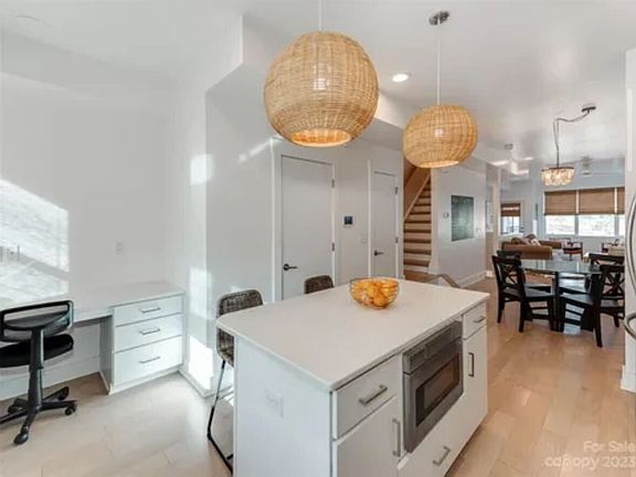 4th image of 159 S Bruns Ave #159
