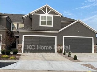 21815 W 123rd Ter, Olathe, KS 66061
