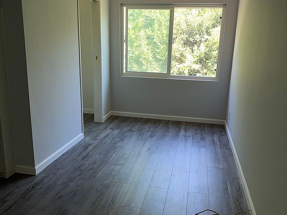 4th image of 11901 Venice Blvd #17