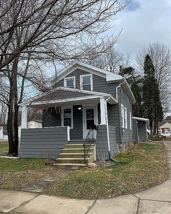 1st image of 1767 Union St