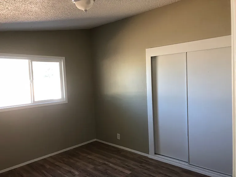 3138 E Avenue Q4 — Photo 12
