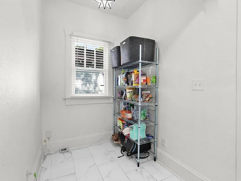 4625 Post St — Photo 19