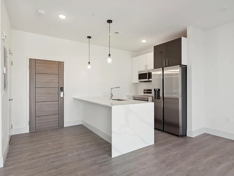 1221 E Fletcher St #208A — Photo 15