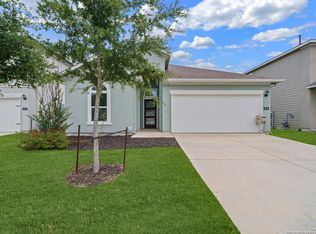 8226 Morningside Pl, Schertz, TX 78154