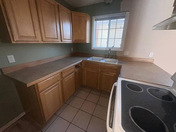 4th image of 4041 W 125th St Unit 15