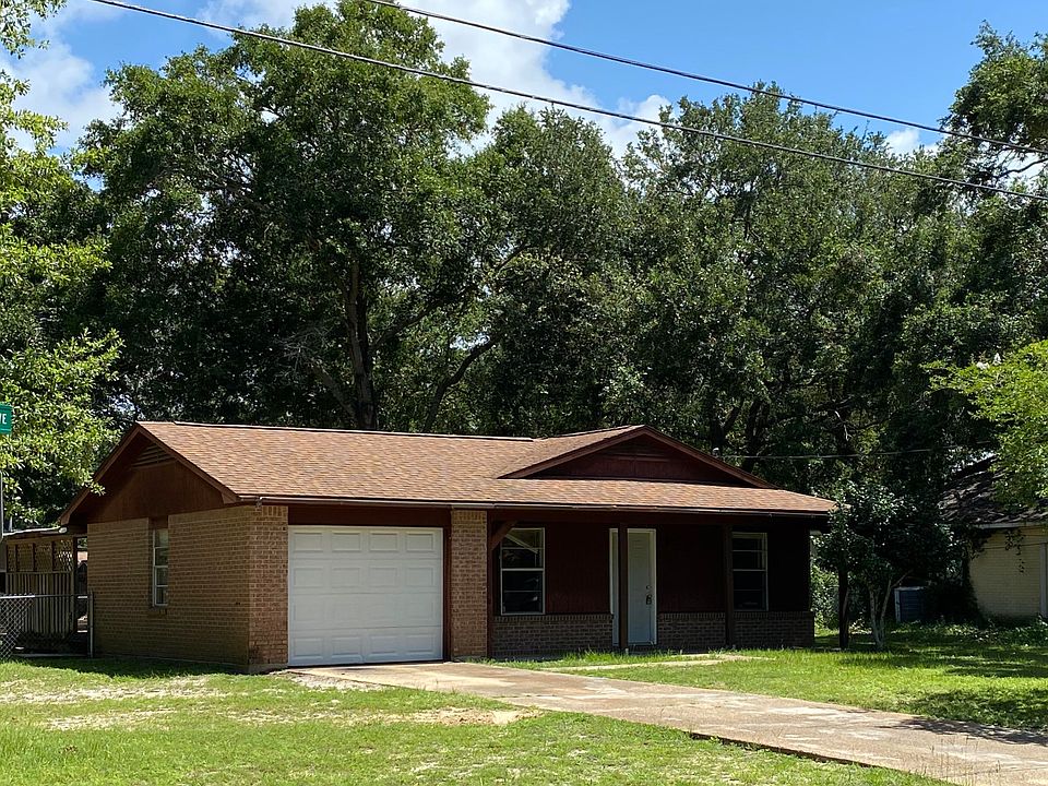2nd image of 9224 Warbler Ave