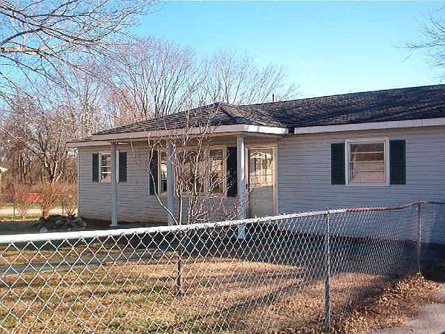 1st image of 301 Wagner St