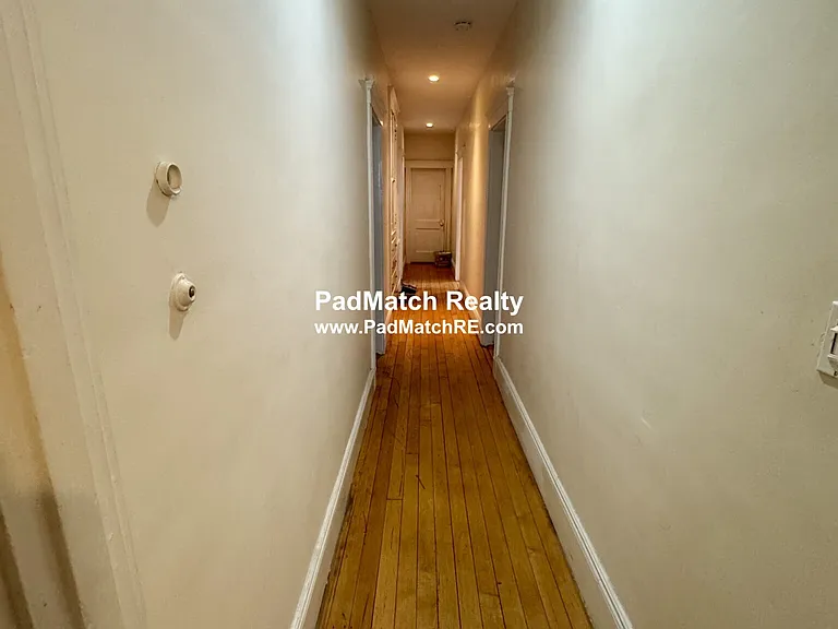 108 Strathmore Rd #3 — Photo 10