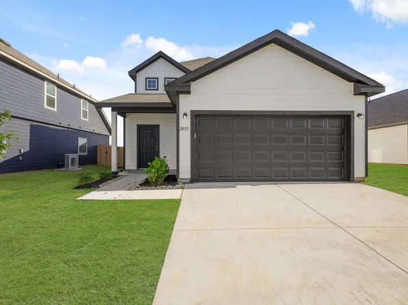 2433 Dahlia Dr, Fort Worth, TX 76123