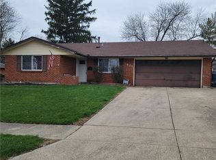 7431 Troy Manor Rd, Dayton, OH 45424