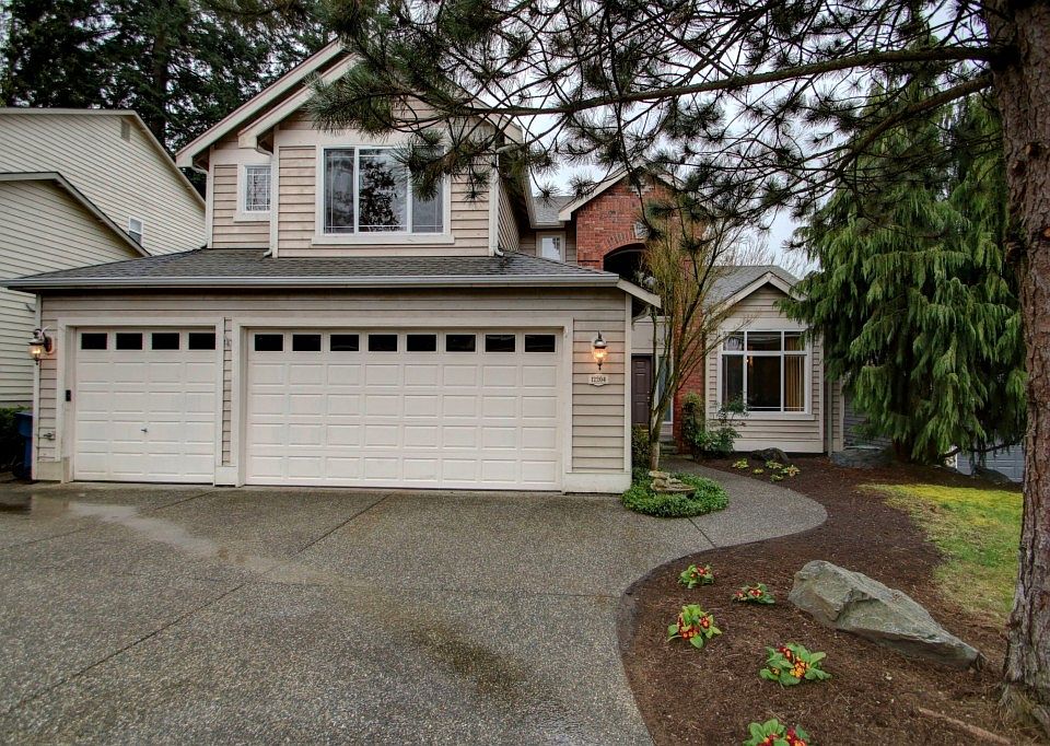 1st image of 12204 9th Pl NE