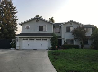414 E Feather River Dr, Fresno, CA 93730