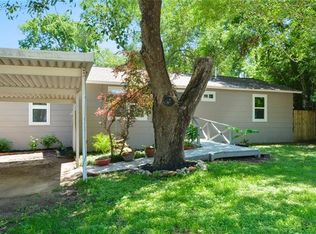 811 Hickory St, Rockdale, TX 76567