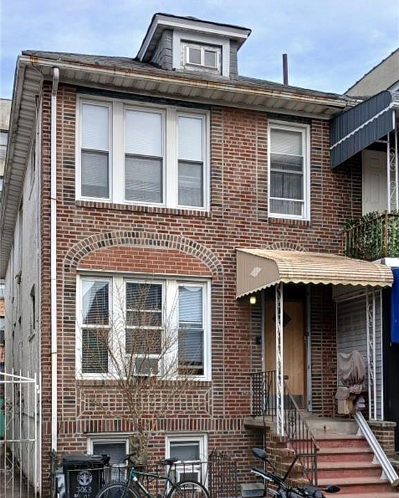 1st image of 3063 Brighton 14th St