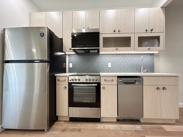 524 West 134th Street image 5 of 21