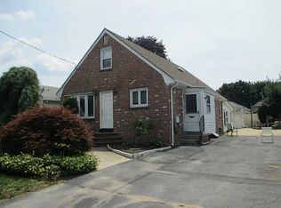 50 A St, Cranston, RI 02920