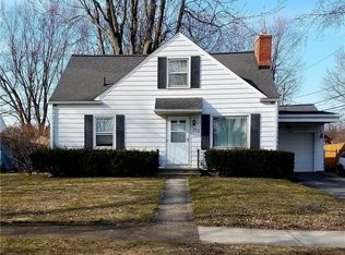 222 Normandale Dr, Rochester, NY 14624