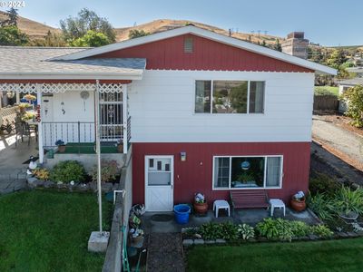 2220 E 14th St, The Dalles, OR, 97058