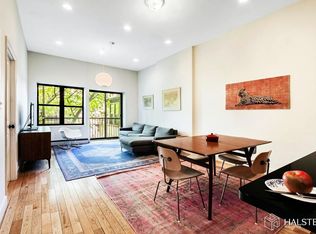 390 Clinton St APT 3, Brooklyn, NY 11231
