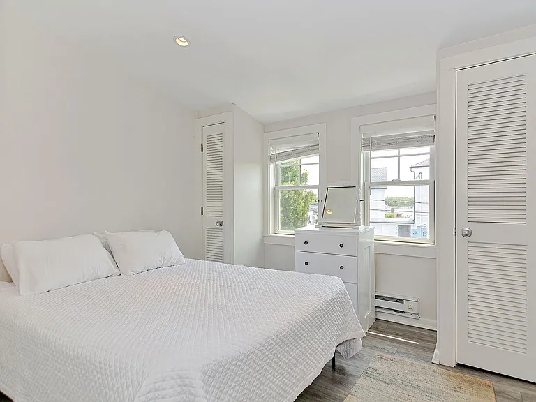 58 Eastern Point Rd — Photo 17