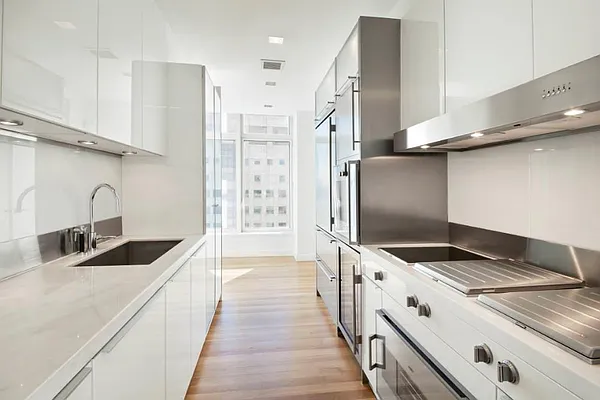 Rented by Town Residential | media 3
