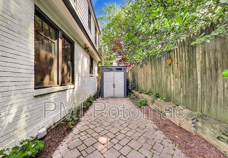 5332 Nevada Ave NW — Photo 40