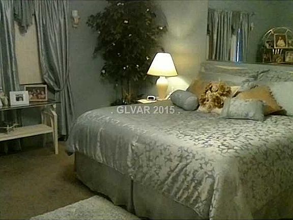 5th image of 4904 Quinlan Ave