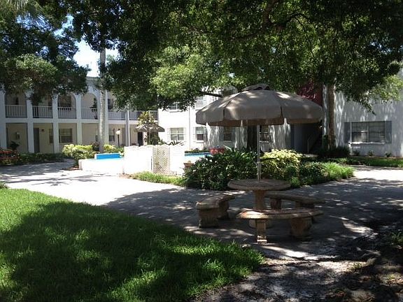 3rd image of 4335 Aegean Dr APT 122A