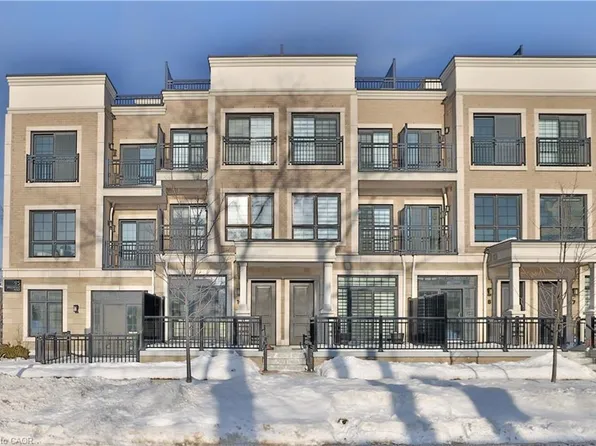95 Brookfield Rd #10, Oakville, ON L6K 2Y8