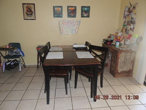 4th image of 15526 Mesquite Ave