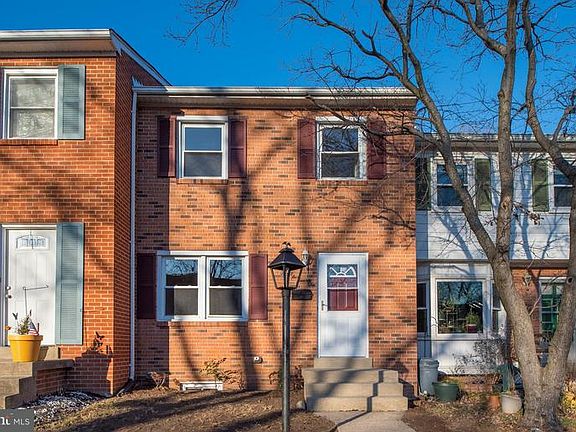 2nd image of 3526 Buffalo Ct