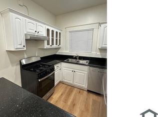 427 W 14th St, San Pedro, CA 90731
