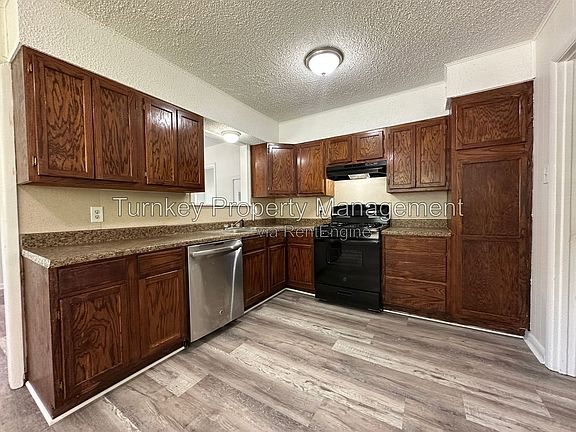 2nd image of 4112 Elam St