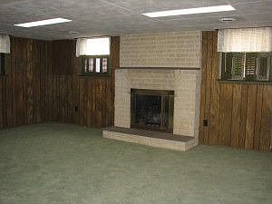 Huge Family Room with fireplace